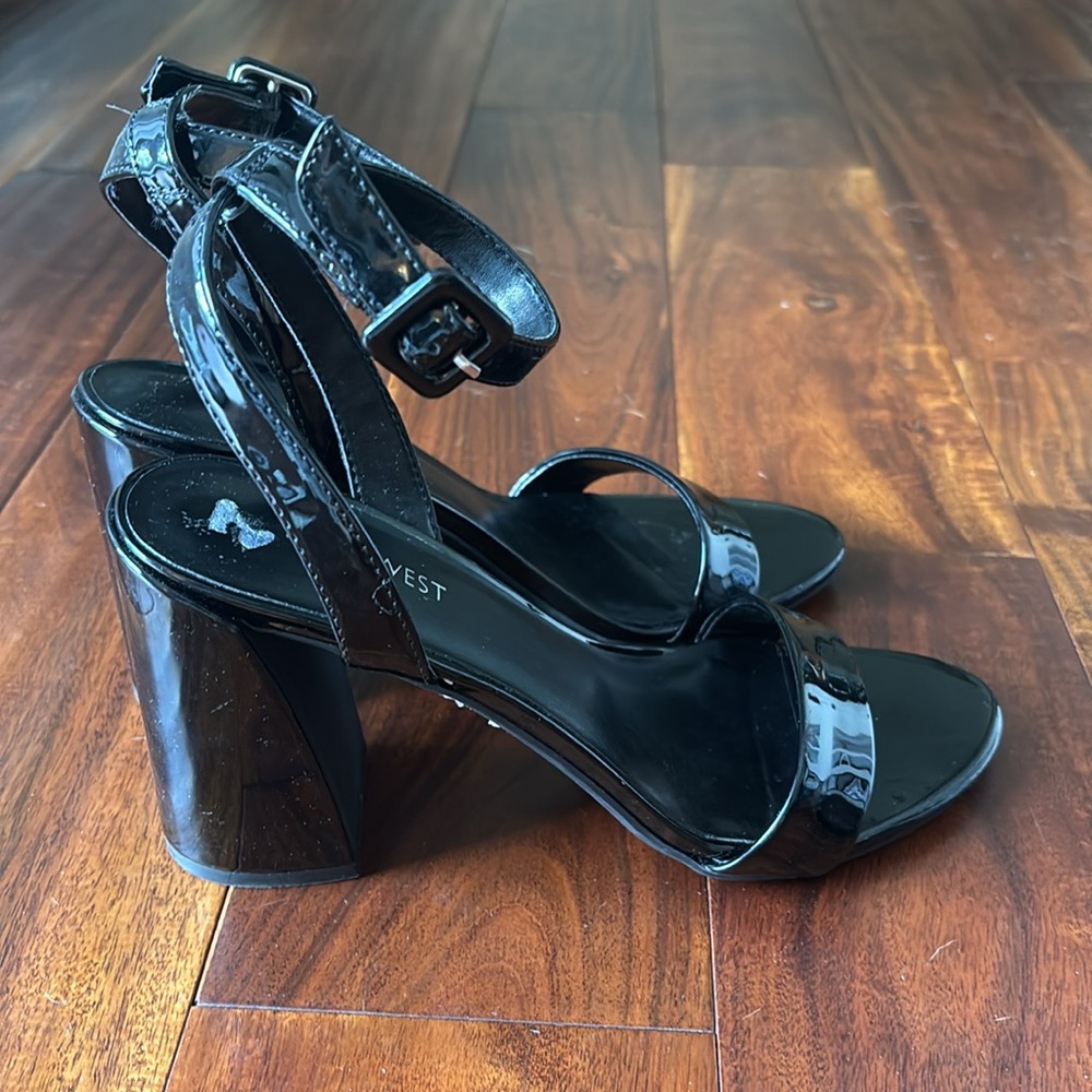 Black chunky heels - Picture 3 of 4